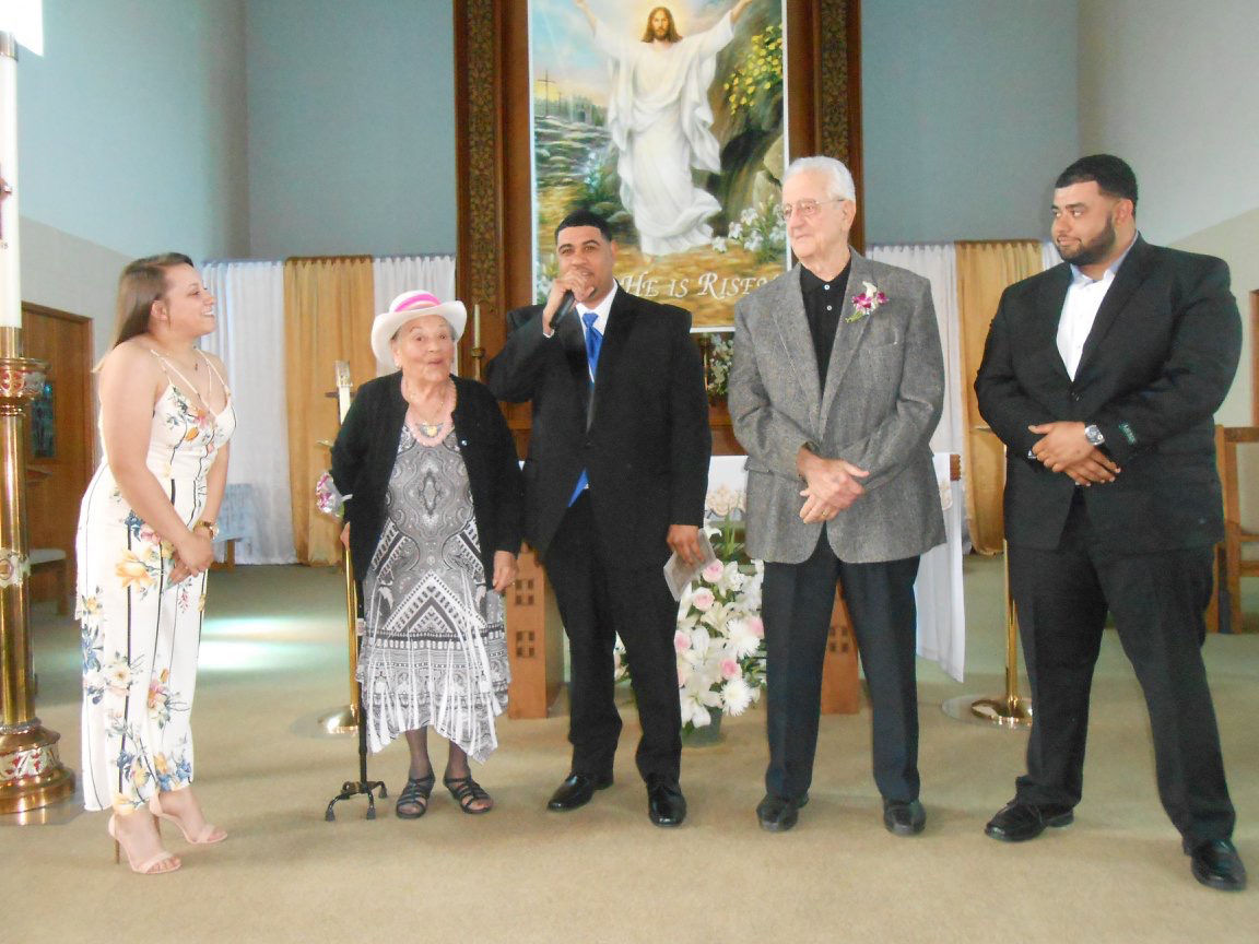 Surprise 70th wedding anniversary celebration for Ray and June Bianchi